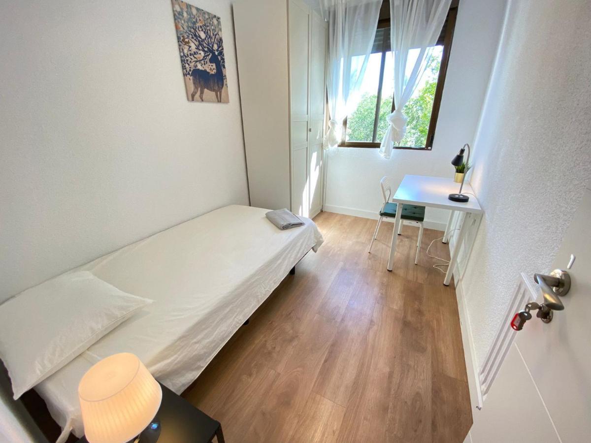 Albufera 75 Hotel Madrid Luaran gambar